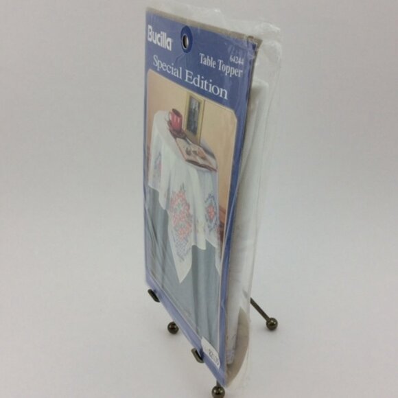 Vintage Bucilla Wild Roses Stamped Embroidery Table Topper 90s Special Edition - Picture 3 of 13